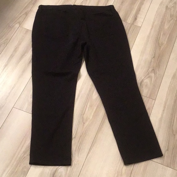 EUC Apt 9 Black straight Pants - size 14 - Picture 2 of 5